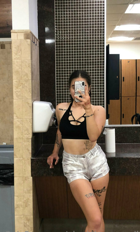 ukrainianaangell star nude pic