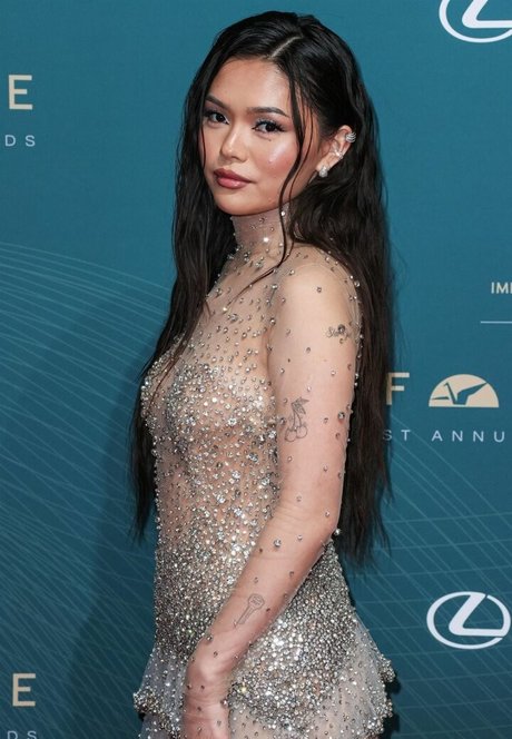 Lisa Yamada top star archive