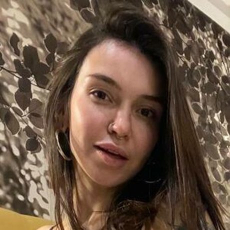 KiraFemmeFatal model sexy pic