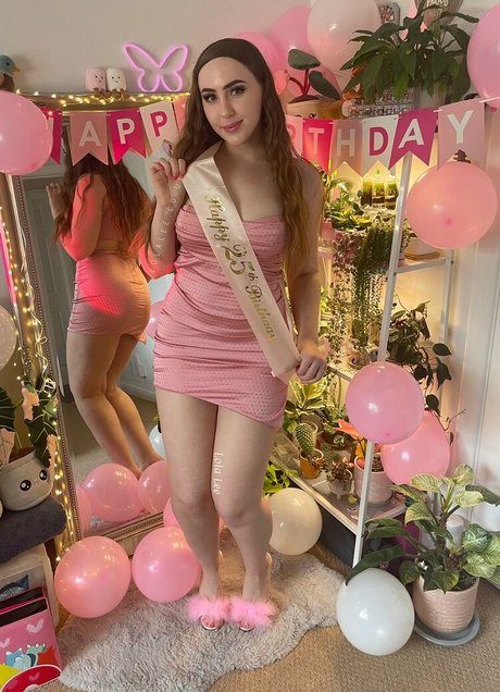 Lolalatexx model beautiful img