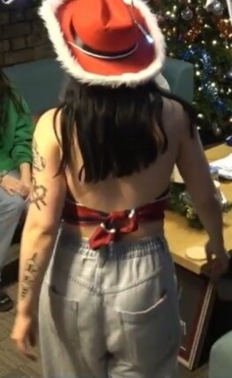 Yogscast Sophie pornstar nude img