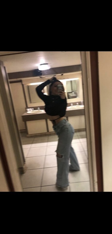 Yogscast Sophie xxx model photo