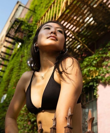 Nicole Kang model xxx pics