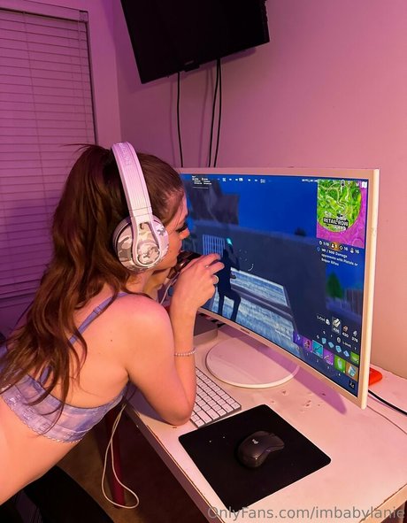 imbabylanie model hot img