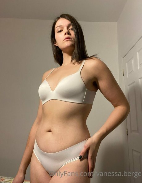 Vanessa Berge xxx pornstar archive