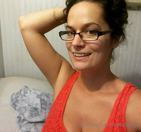 theladylayla hot pornstar galleries