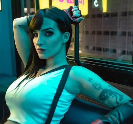 Samanta Bravin star exclusive photos