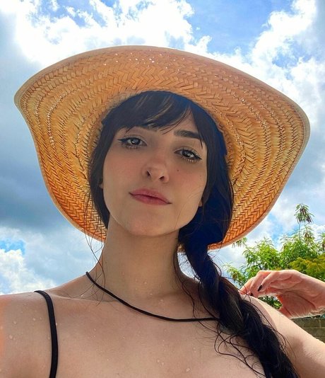 Samanta Bravin star nudes photos