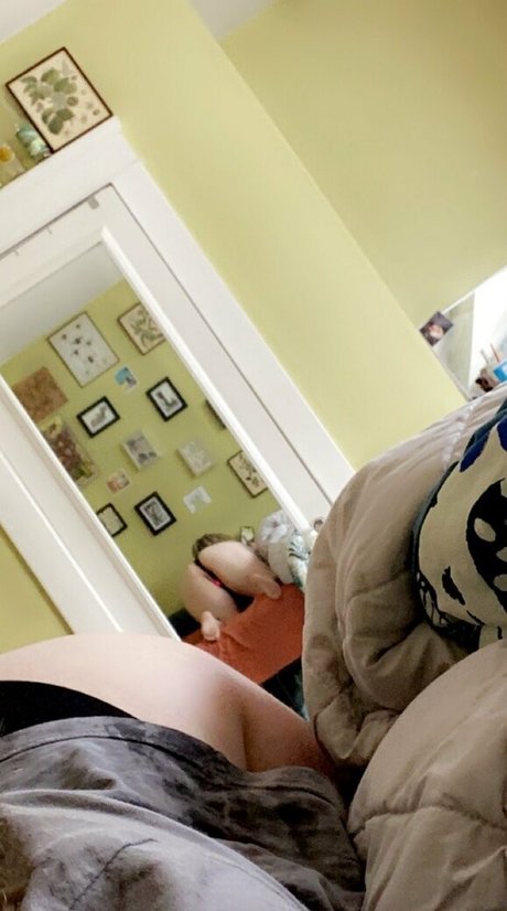 croby5253 naked pornstar picture