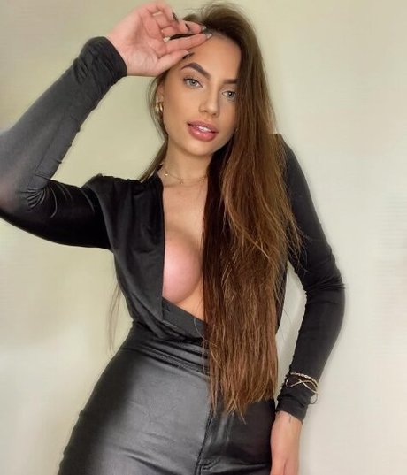 Isa Rockenbach model sex pictures