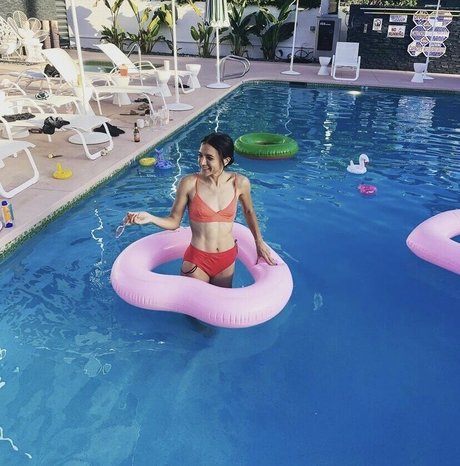 Alyssa Limperis top actress galleries