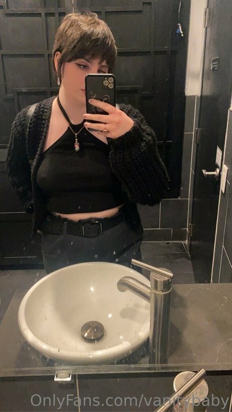 vanitybaby sex model photos