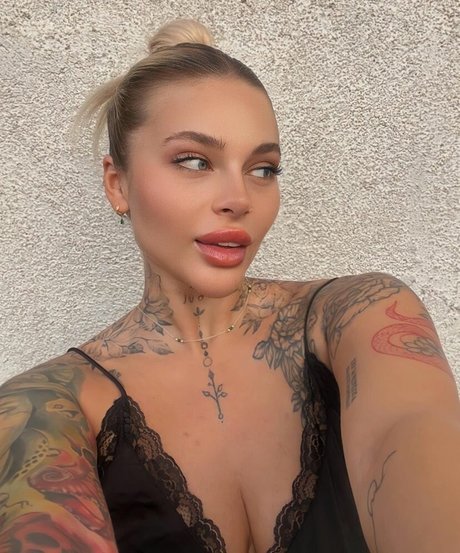 anime onlyfans pretty galleries