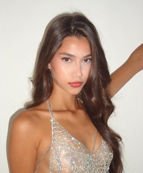 yasmindlm free model images