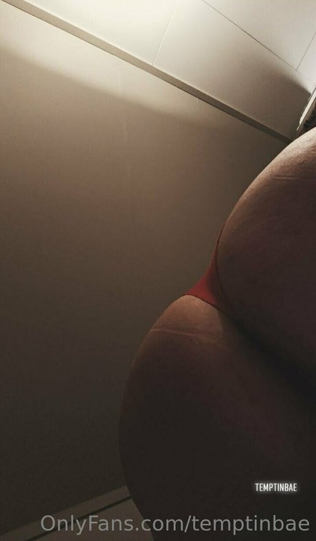 temptinbae pornographic actress pic