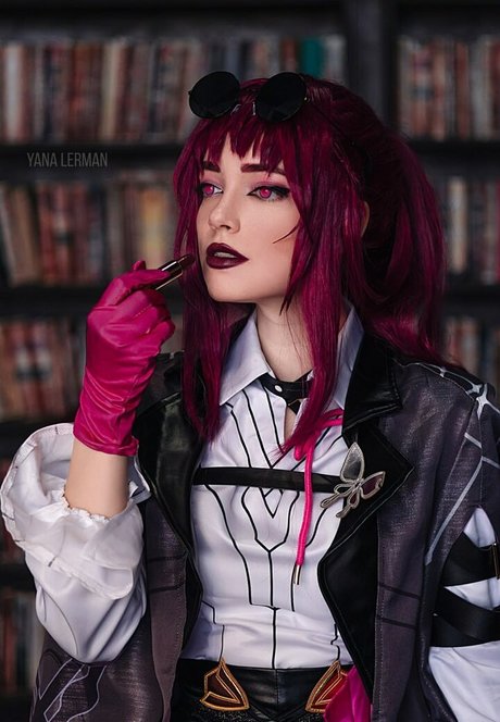 Yana Lerman art model archive