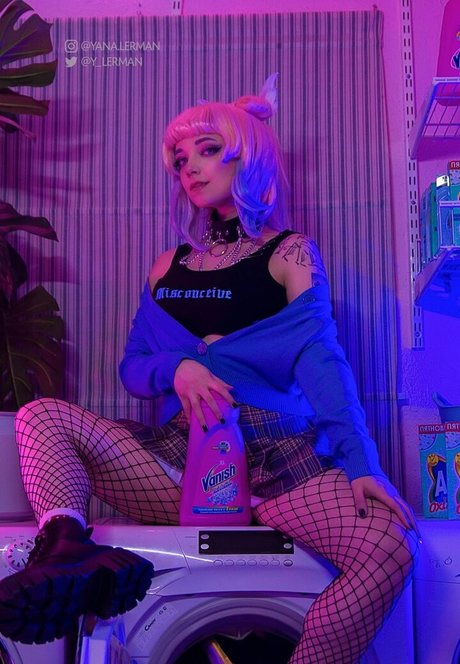 Yana Lerman model erotic image