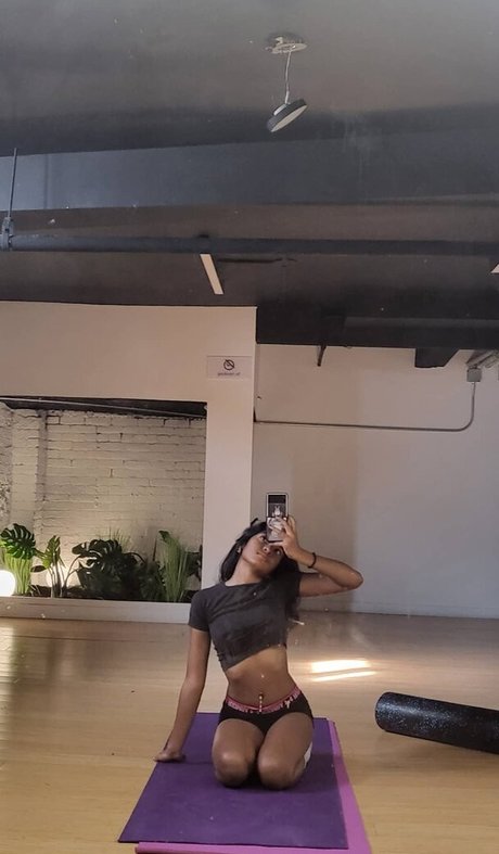 Tsunaamimommy pornstar top images