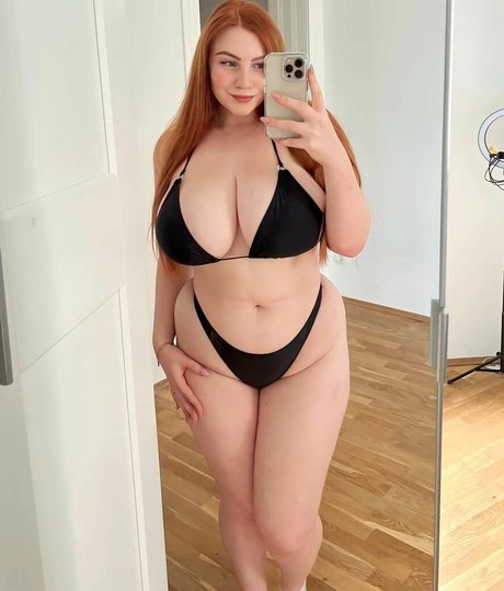 Imladymia exclusive pornstar pic