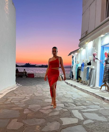 voyeur onlyfans perfect images