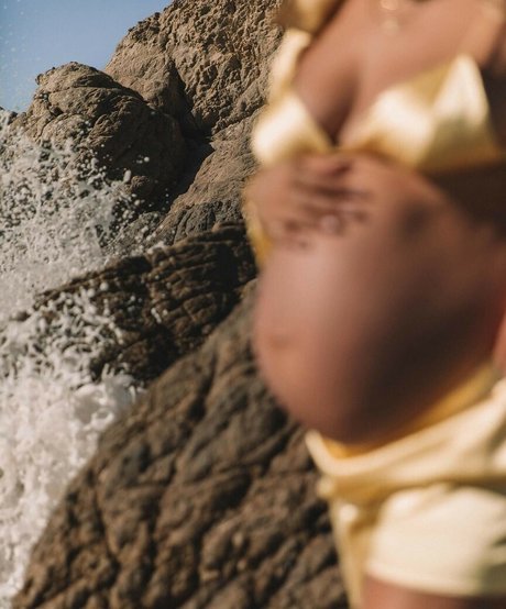 smile onlyfans beautiful naked images