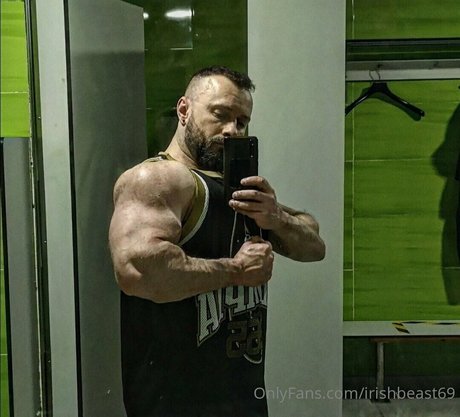 irishbeast69 hot actress galleries