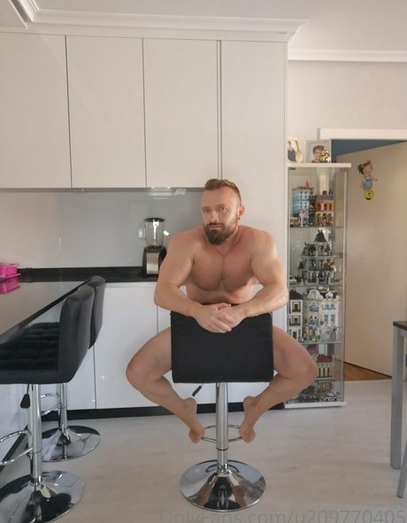 irishbeast69 high quality actress photo