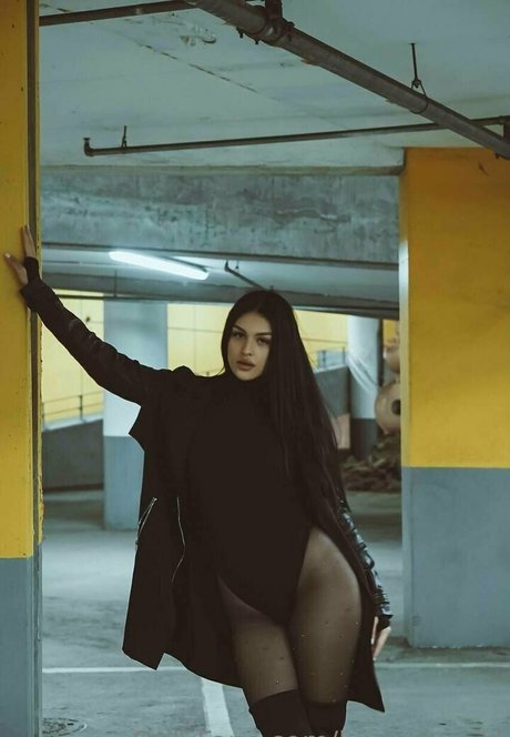 latina shemale onlyfans hd images