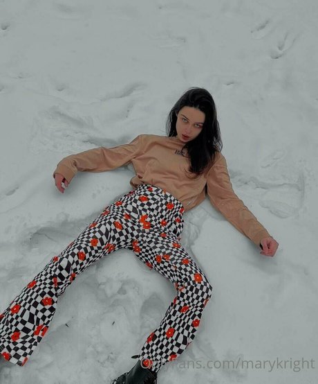 maryloveeeefree pornstar free image