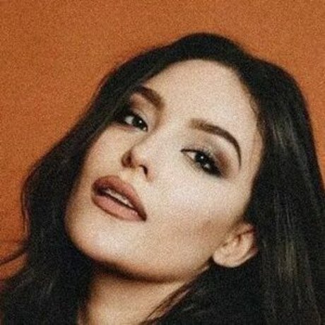 Daniela Flores high quality actress img