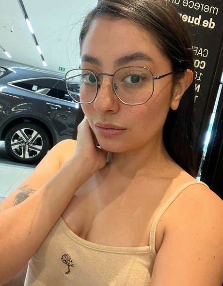 trans girl onlyfans erotic pic