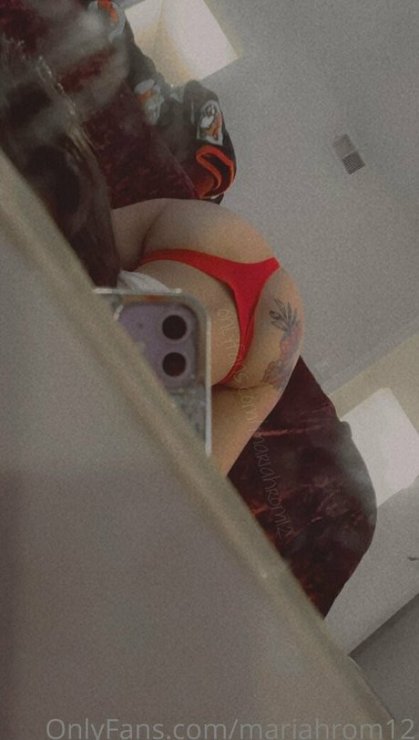 mariahrom12 pornstar nude pic