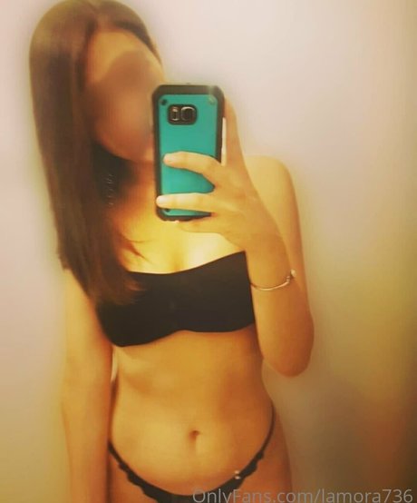 lamora736 model adult photos
