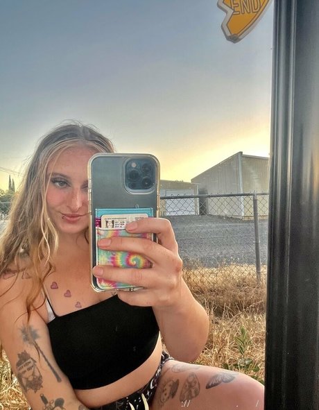 black girls onlyfans exclusive pic