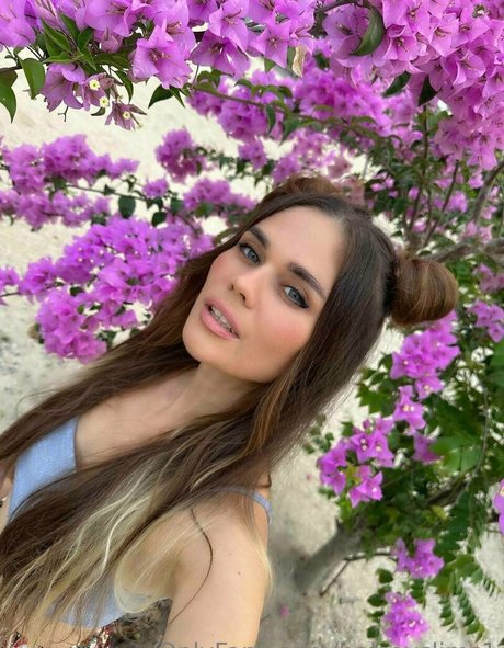 halseyslims1 sex star picture