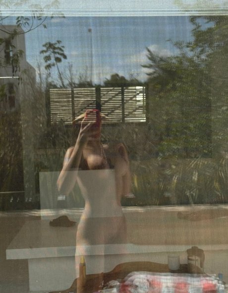 miaonlyonelovevip high quality pornstar pics