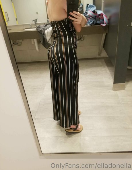 elladonella star top photo