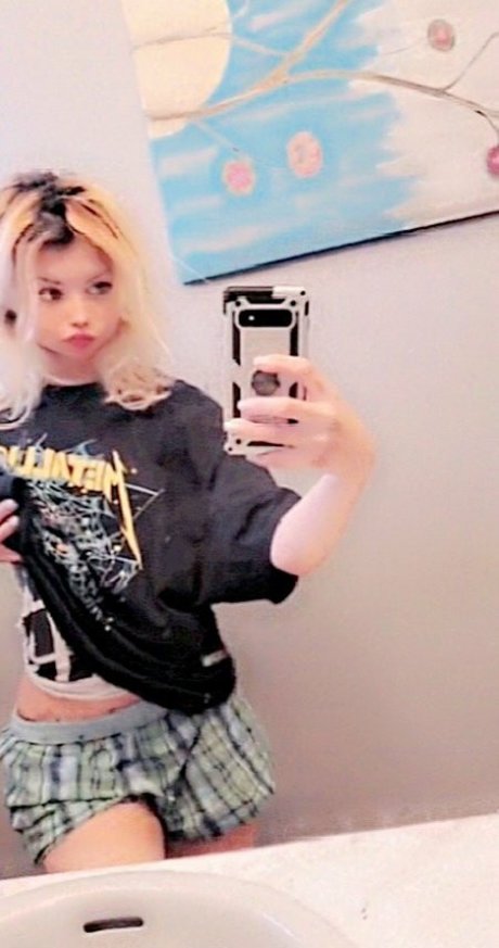 Gray Hawkes erotic model pictures