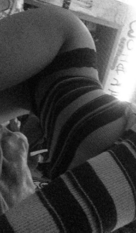 Gray Hawkes star pretty pictures