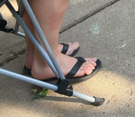 slendersolesmom star pornographic image