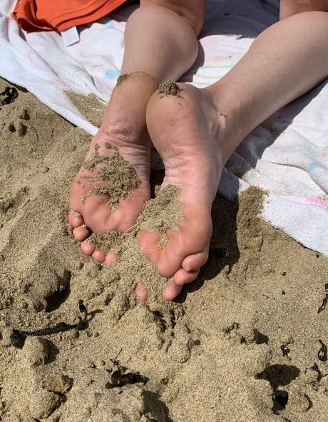 sweetfeetsabfree model xxx photo