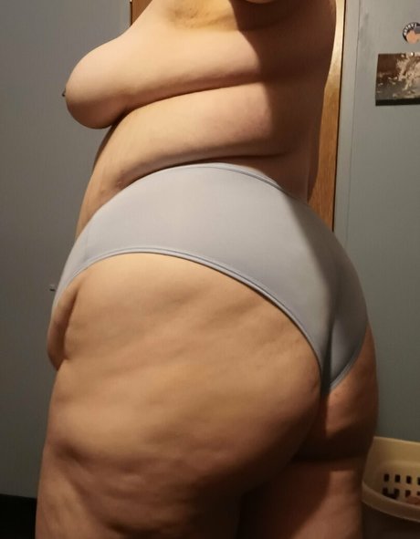 honeysteaa sexy actress picture