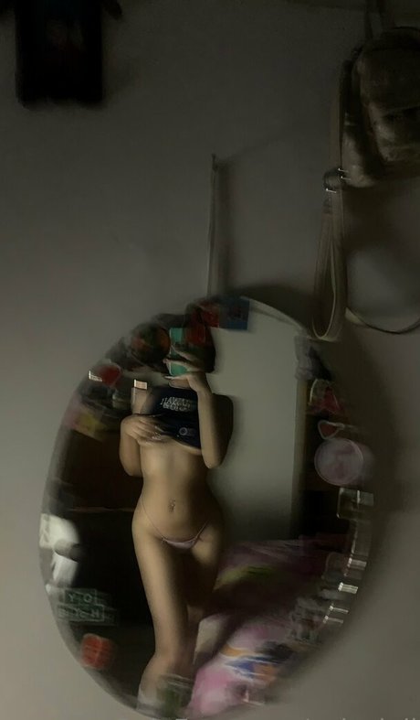 spicyjuli star pornographic photos