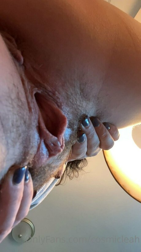 cosmicleah perfect pornstar gallery