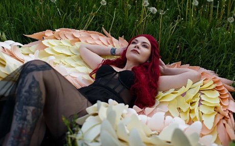 Mi2ray Cosplay beautiful actress pic