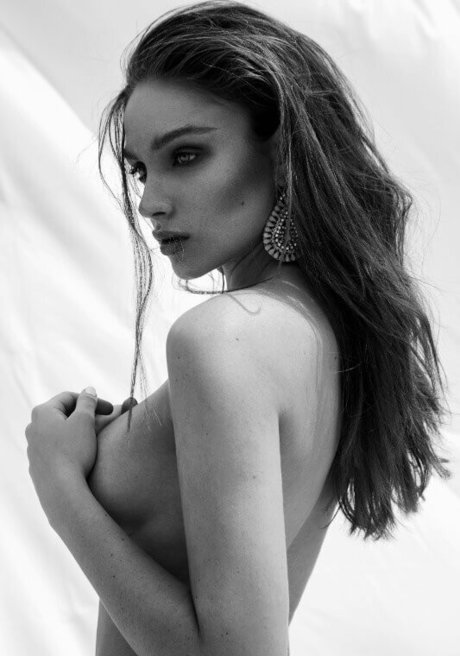 hairy armpits onlyfans beautiful naked photo