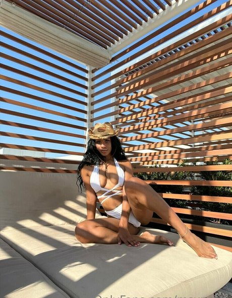 shemale handjob onlyfans free sex img