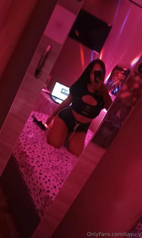 sayu y sexy model photos