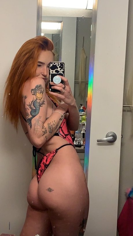 shemale fucks girl onlyfans porno images