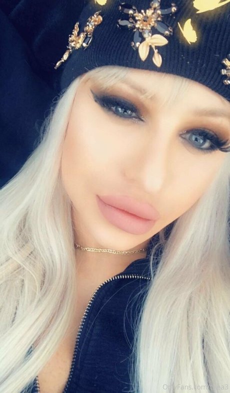 luvluvuxuluvluv pornstar hd pic